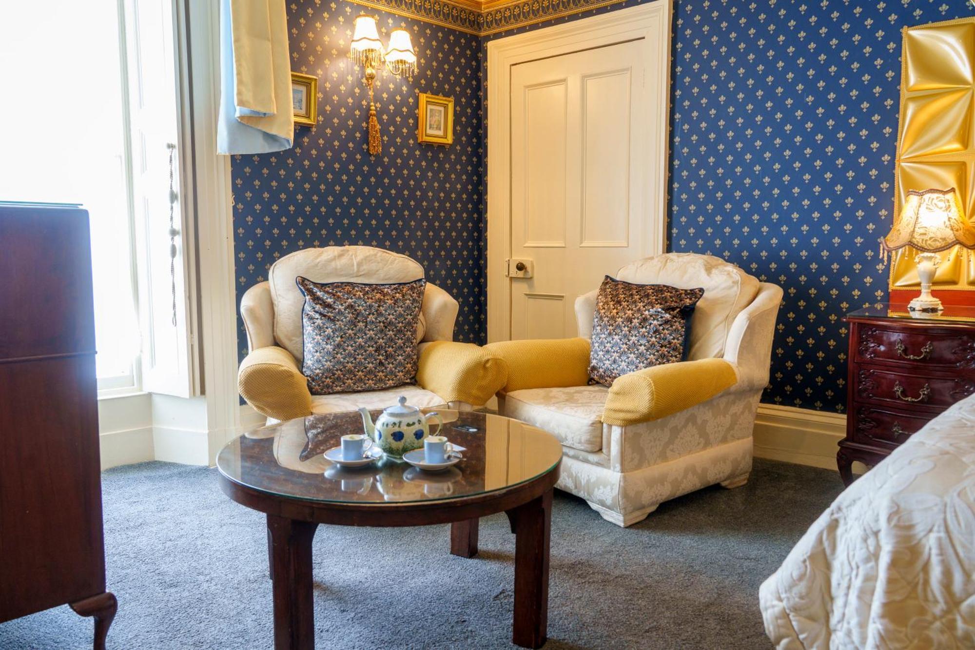 Harrisons Hall Bed & Breakfast Hotel Mold Buitenkant foto