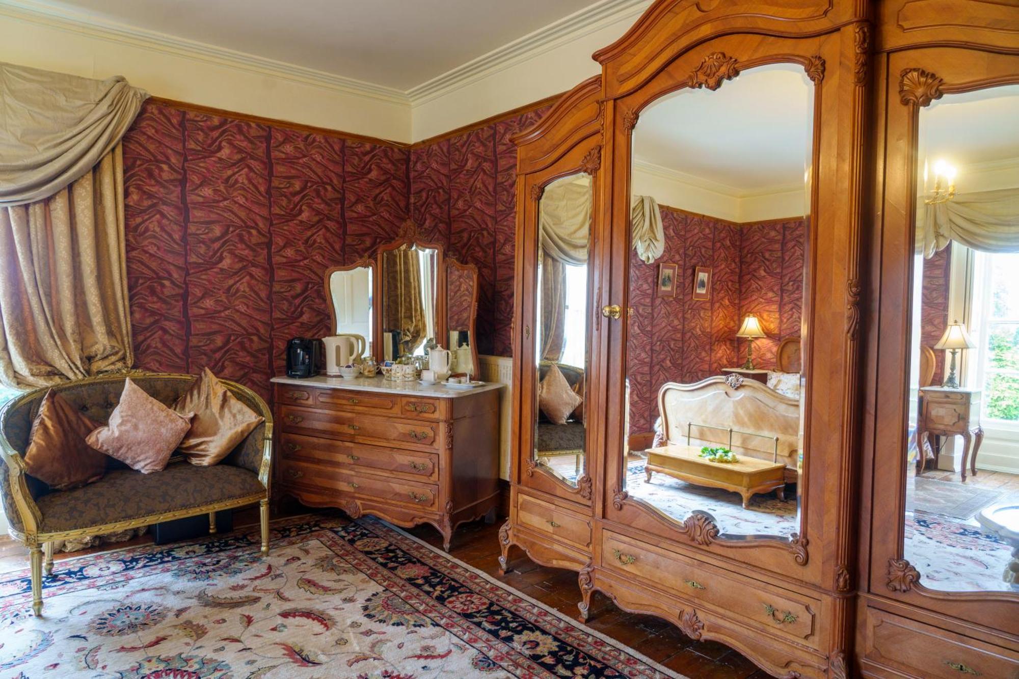 Harrisons Hall Bed & Breakfast Hotel Mold Buitenkant foto